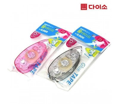 Daiso Adhesive tape in the package - Липкая лента в упаковке