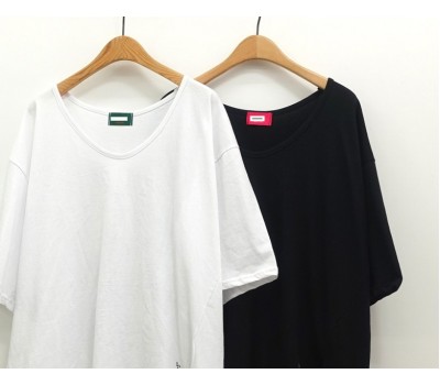 Long oversized T-shirt with short sleeves and V-neck ( Free size)